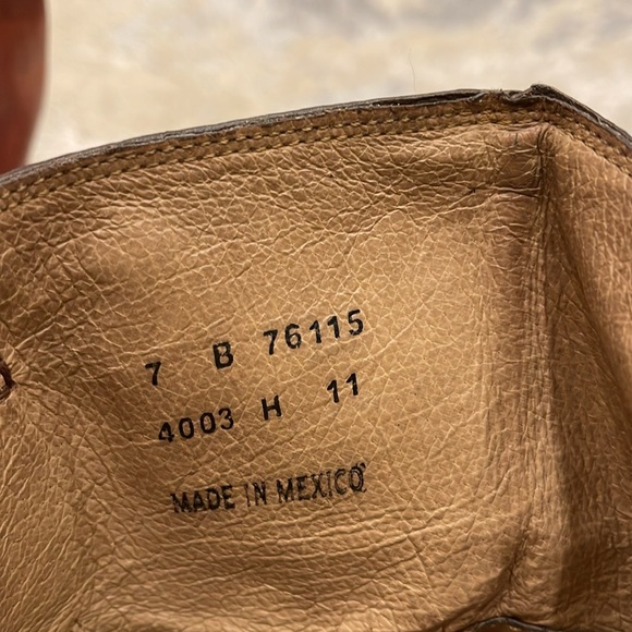 Frye boots size 7 - Picture 12 of 13